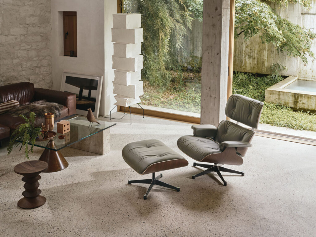 Vitra Lounge Chair & Ottoman, walnut dark